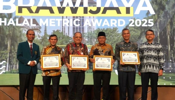 Komitmen Memperkuat Ekosistem Halal dan Wisata Syariah, Aceh Raih Gold Award UB Halalmetric 2025