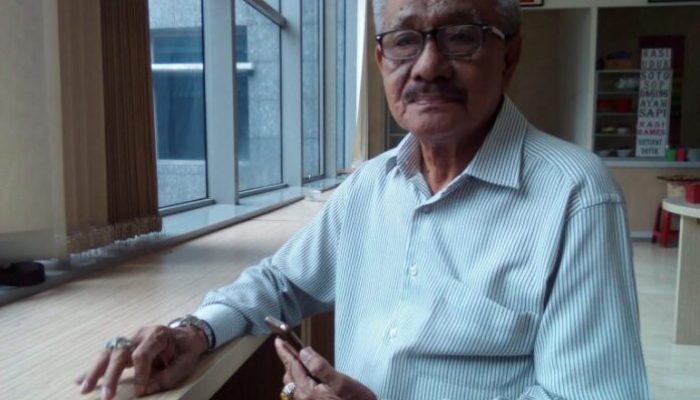 Pengamat Nilai Ada Operasi Politik Hancurkan Orang Kepercayaan Presiden