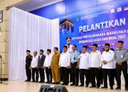 Lantik Petugas Haji Embarkasi Aceh, Begini Pesan Plt Sekda