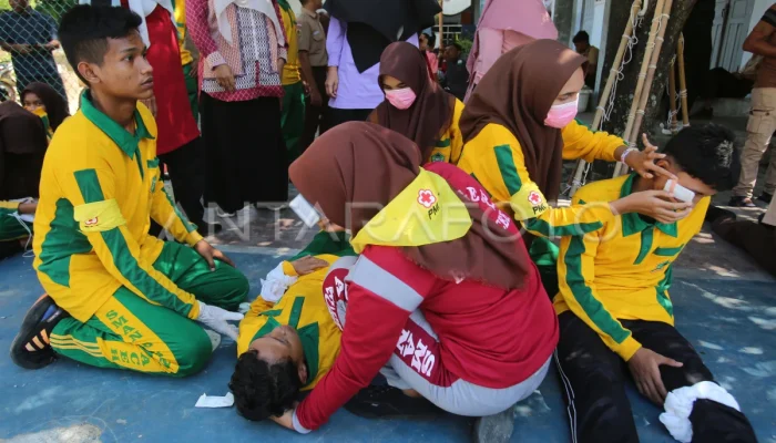 Siswa SMA di Banda Aceh Ikuti Simulasi Mitigasi Gempa dan Tsunami