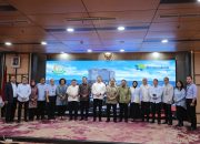 Jaksa Agung Terima Kunjungan Menteri Koperasi dalam Rangka Pengawalan Program 80.000 Koperasi Merah Putih