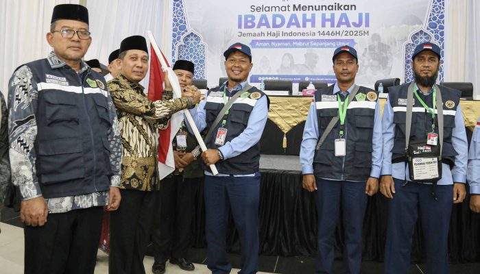 Bupati Pijay Lepas Kloter 5, Take Off Sore Ini, Kloter 4 Tiba di Makkah