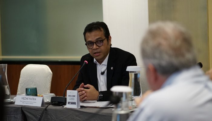 Disinformasi di Era Digital, Wamen Nezar: Ancaman Nyata bagi Tatanan Sosial