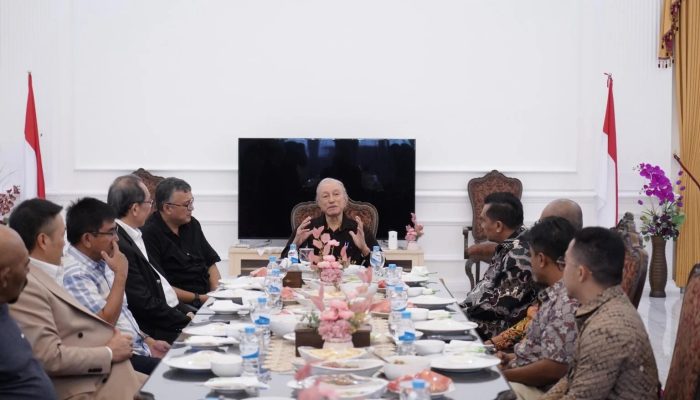 Kepala BPMA Temui Wali Nanggroe, Bahas Isu Strategis Migas Aceh