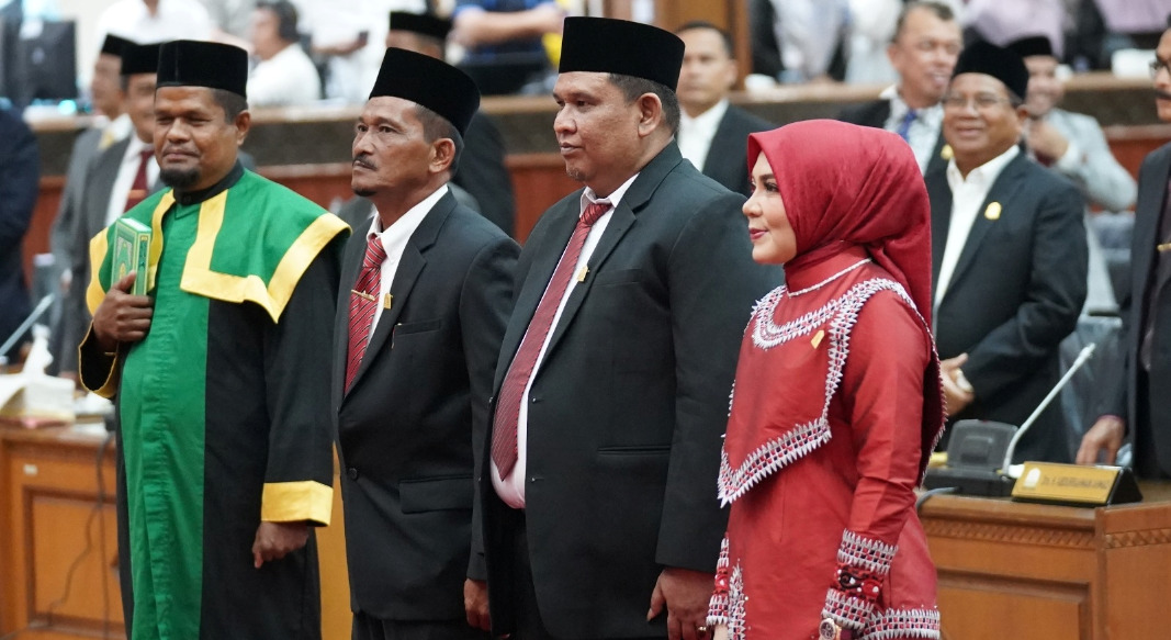 Pelantikan DPR Aceh
