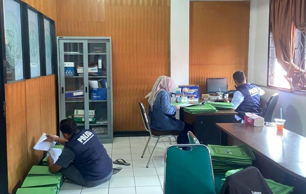 pengeledahan bprs gayo