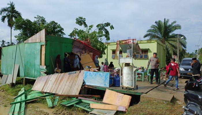 Angin Puting Beliung Terjang Cot Girek, Enam Bangunan Rusak