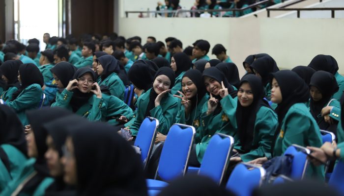 1.637 Mahasiswa KIP-K USK Angkatan 2024 Keluar dari Asrama