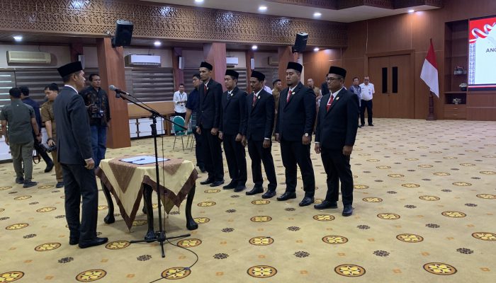 Lima Komisioner Komisi Informasi Aceh Resmi Bertugas