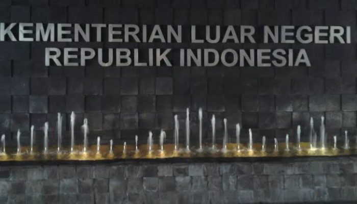 Kemlu: 68 WNI di Iran Masih Tunggu Jadwal Pemulangan