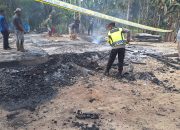 Ditinggal Pemilik Mencari Nafkah, Rumah Kayu di Langkahan Ludes Terbakar