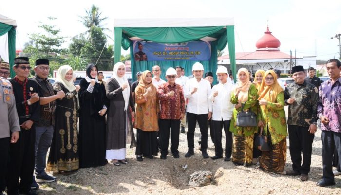 Mendikdasmen dan Wagub Lakukan Peletakan Batu Pertama SMK Muhammadiyah Banda Aceh