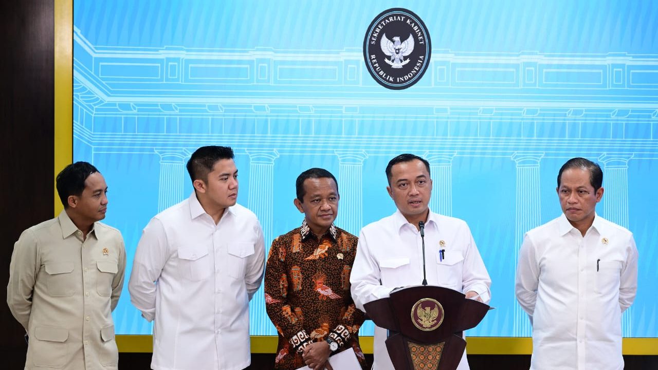Keterangan Pers oleh Menteri Sekretaris Negara Prasetyo Hadi