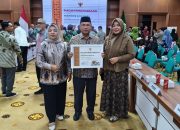 Simeulue Raih Penghargaan Kabupaten Bebas BAB Sembarangan