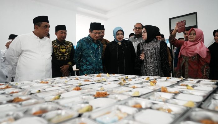 Menag Resmikan Dapur Makan Bergizi Gratis Ponpes Al-Ikhlas Kabupaten Bone