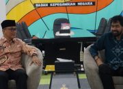 Mualem Suarakan Nasib Tenaga Non-ASN dan Mutasi Keluarga ASN ke BKN