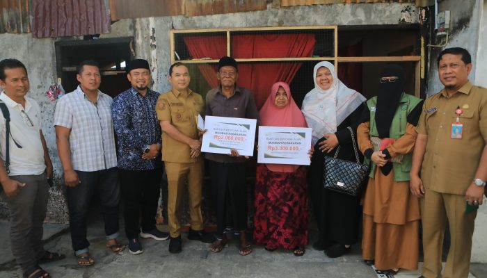 Pemkot Lhokseumawe Salurkan Bantuan untuk Korban Kebakaran di Cut Mamplam