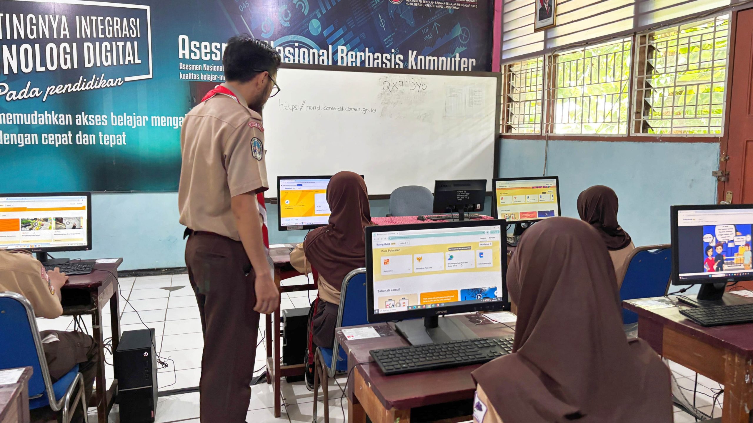 platform Ruang Murid yang terintegrasi dalam aplikasi Rumah Pendidikan