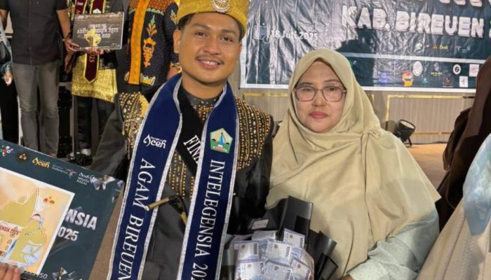 Mahasiswa UIA Dinobatkan sebagai Agam Intelegensia Bireuen 2025