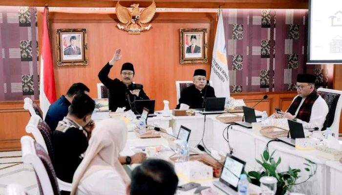 Sekolah Rakyat Prioritaskan Anak Jalanan dan Keluarga Miskin
