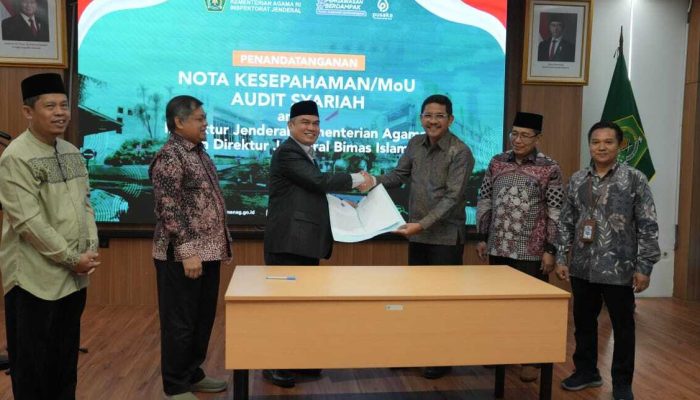 Itjen dan Bimas Islam Teken MoU Penguatan Audit Baznas-Laznas