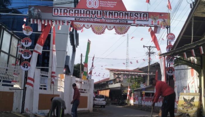 Semangat Merah Putih Berkibar di Komplek Pardede