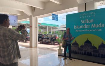 Bandara Internasional Sultan Iskandar Muda (SIM) di Kabupaten Aceh Besar, Provinsi Aceh