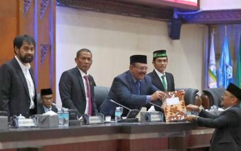 Gubernur Aceh Muzakir Manaf