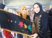 Dekranasda Aceh Bina Pengrajin Bordir Blang Cut, Dorong Produk Lokal Naik Kelas