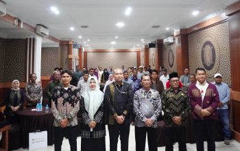 BI Lhokseumawe Latih Petani Bawang dan Cabai Kendalikan OPT