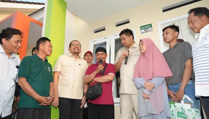Pemerintah Serahkan Rumah Subsidi untuk Keluarga Almarhum Affan Kurniawan