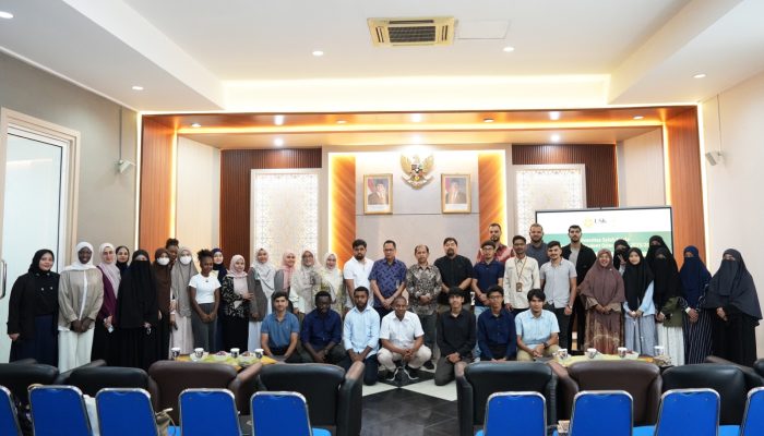 35 Mahasiswa Asing USK Ikuti Orientasi Kampus