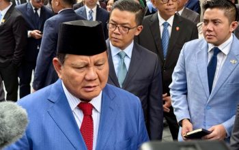 Prabowo Tegaskan Keracunan MBG Masalah Besar, Janji Tuntaskan Segera