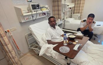Rusli (50), seorang nelayan Aceh Utara yang dilaporkan hilang, berhasil ditemukan dan dievakuasi oleh awak Kapal Pesiar Genting Dream
