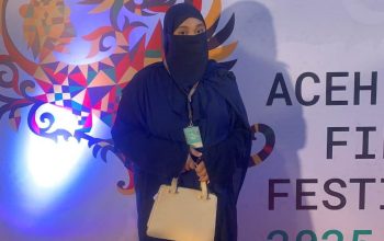 Syarifah Ratu Siti Khalillah, mahasiswi Universitas Islam Aceh (UIA), berhasil terpilih untuk mengikuti Forum Pemuda Dunia International Youth Connection (IYC) yang akan berlangsung di Malaysia dan Singapura