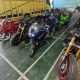 Barang bukti 8 unit sepeda motor berbagai merek dan 20 koli suku cadang motor asal Thailand yang berhasil diamankan dalam operasi penindakan oleh Bea Cukai Langsa