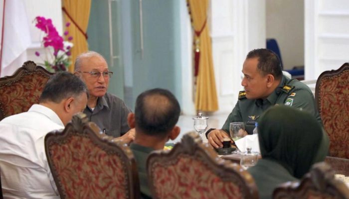 Wali Nanggroe dan Karumkit Iskandar Muda Bahas Strategi Peningkatan Kesehatan Masyarakat Aceh