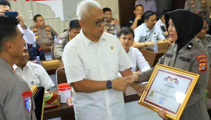 Polwan Rosita Rahayu, Simbol Kedamaian di Ujung Senapan yang Mereda
