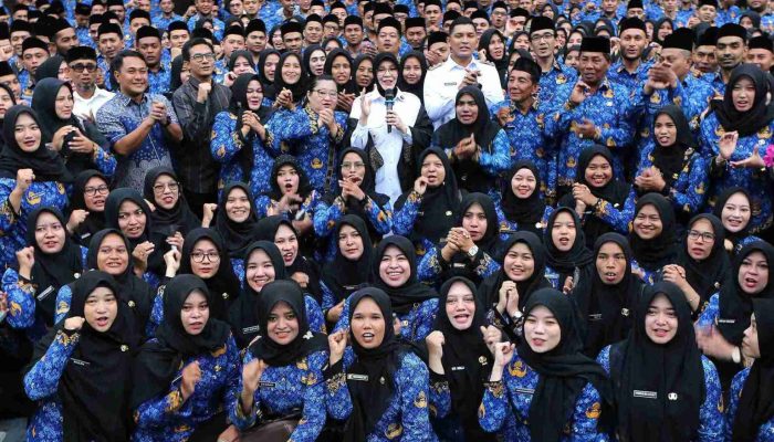 Lantik 1.149 PPPK, Illiza Serukan Semangat Kolaborasi