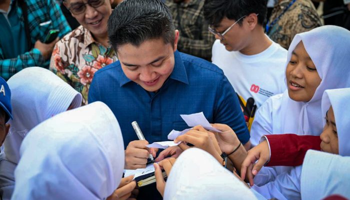 Seskab: Sekolah Rakyat dan BLT Bukti Komitmen Pemerintah untuk Rakyat