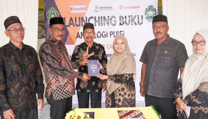 Guru dan Siswa MIN 10 Aceh Utara Luncurkan Buku “Pilar-Pilar Cahaya”