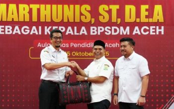 Plt. Kepala Dinas Pendidikan Aceh, Murthalamuddin