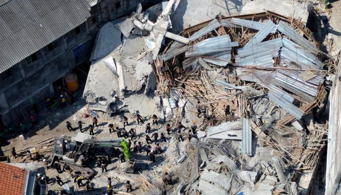 Korban Musala Runtuh Saat Salat di Sidoarjo, 52 Santri Meninggal