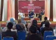 Para peserta mengikuti diskusi interaktif pemuda yang digelar JASA Aceh Besar di Kantor Dekranasda, Gampong Gani, Senin (20/10/2025)