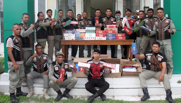 Puluhan Ribu Batang Rokok Ilegal Disita dalam Operasi Gabungan di Pidie Jaya
