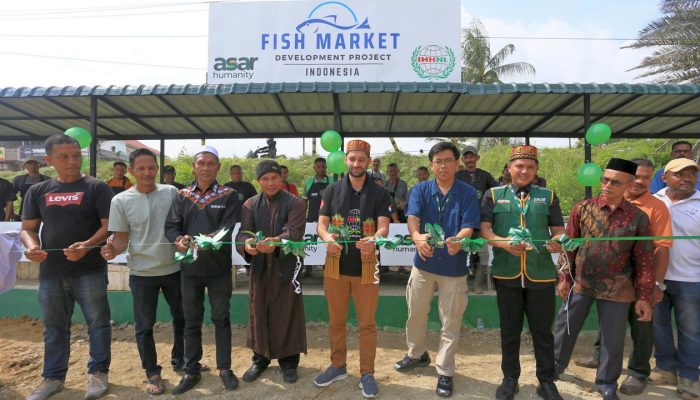 Pasar Lama Kumuh dan Macet, Kini Geudong Punya Pasar Ikan Modern