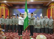 Wakil Gubernur Aceh Fadhlullah melepas kafilah menuju STQH Nasional 2025 di Kendari, berlangsung di Restoran Meuligoe Gubernur Aceh, Rabu malam (1/10)