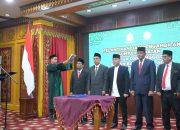 Mualem Lantik Pengurus Baitul Mal Aceh Periode 2025–2030