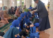 Suasana Haru Iringi Keberangkatan Jamaah Umrah Kloter 57 Bir Ali