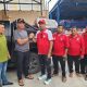 Wakil Bupati Aceh Utara, Tarmizi Panyang, bersama relawan saat menjemput bantuan logistik darurat di Gudang Dinas Sosial Aceh, Banda Aceh